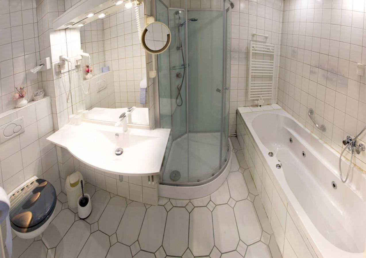 Апартаменты Ferienwohnanlage Duenenhaus Ховахт Экстерьер фото