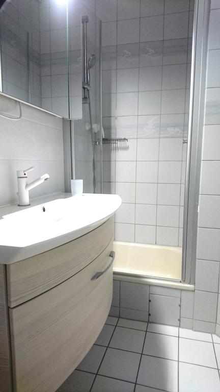 Апартаменты Ferienwohnanlage Duenenhaus Ховахт Экстерьер фото