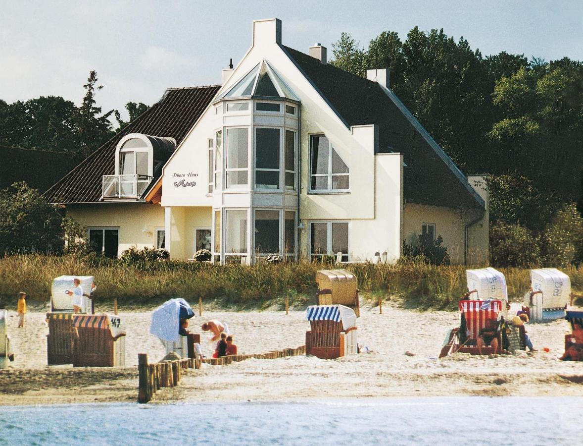 Апартаменты Ferienwohnanlage Duenenhaus Ховахт Экстерьер фото
